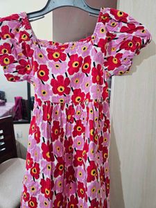 Floral Print Girls Dress 4-5 years