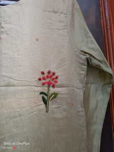 Floral Embroidered Kurta