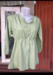 Cute Green Button-Up Top