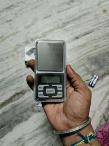 Small Weight Scale for Gold Or Kitchen purpose