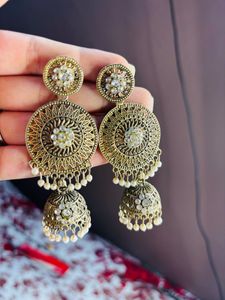 Beautiful 🤩 Partywear Earrings