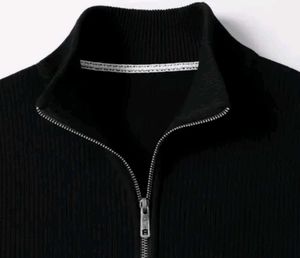 ✌️Combo Pack Of Two Half Zipper Hineck For Men🧣