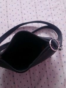black sling bag