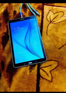 Samsung Galaxy Tab E 9.6&#34; SM-T560NU 16GB White