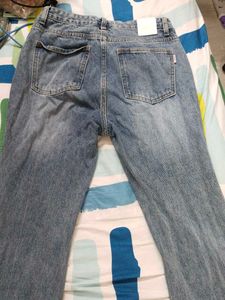 New Trendy Jeans... Never Wore...