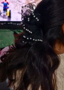 Pearl Bow Hair Claw Clip
