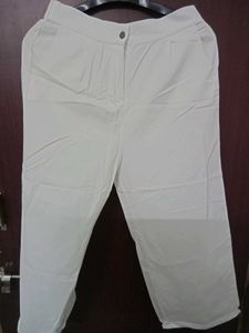 Women White Twill Parallel Trouser
