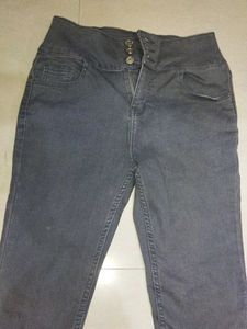 Grey Ankle - Lenght Jeans - Brand New