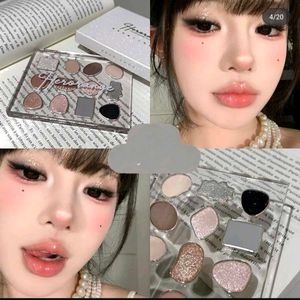 Maybelline 24K Nudes Palette &amp; Her orange Eyeshado