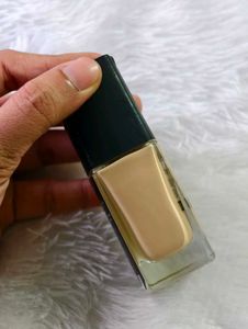 Wet n Wild Matte Foundation | Golden Beige (30ml)