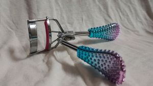 Eyelash Curler