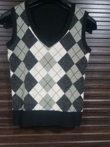 Boys Sleeveless Sweaters
