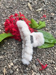 Koran Hair Accessories Pack Of 1