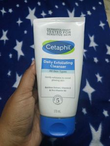 Cetaphil Daily Exfoliating Cleanser