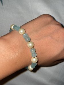 Blue &amp; White Pearl Bracelet
