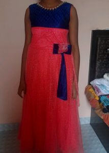 Long Sleeveless Gown