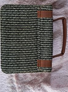 Cute BOX JUTE SLING