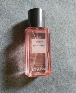 Victoria secret bombshell