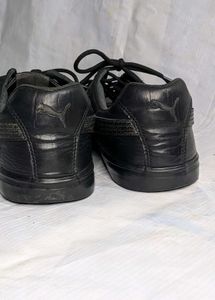 Puma Black Sneakers