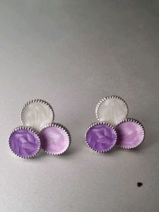 While and Purple Round earrings