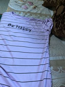 purple tshirt