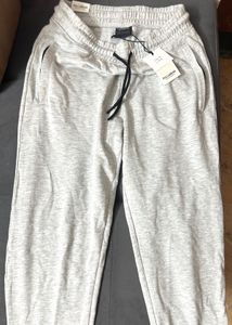Pull &amp; Bear track pants it is Unisex