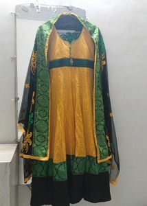 Elegant Anarkali Set &amp; Dupatta