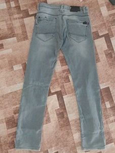 Light Wash Slim Fit Jeans