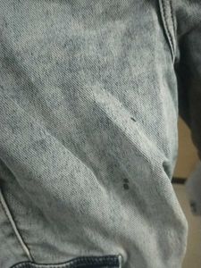 Trendy Light Wash Cargo Jeans