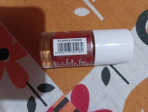 My Glamm Nail Enamel