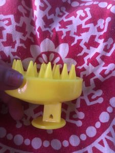 Moxie scalp massager