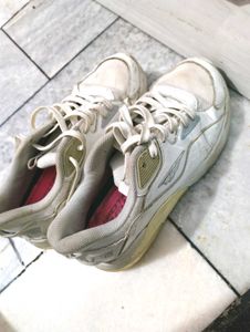 Redtape Sports Shoes