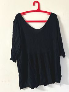 Black top with V back and buttons