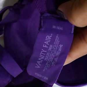 Vantiy Fair Bra