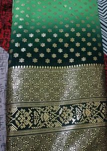 Beautiful Yellow Black Shading Saree With Blouse