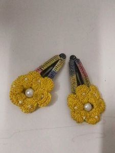 Set Of A Rose Broach Pin With 2 Crotchet Clips
