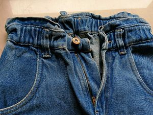 Ripped Blue Denim Jean&#39;s With Elastic