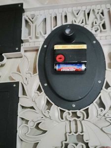 bada photo frame hai family phot