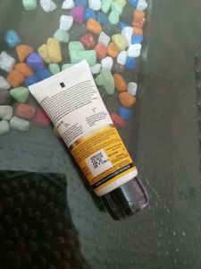 Dr. Sheth&#39;s Haldi &amp; Hyaluronic Acid Sunscreen SPF