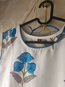 Printed sharara Pants and white combination set