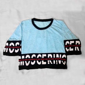 2 Crop Tops