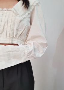 Lace White Cropped Top