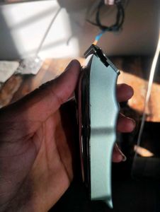 VGR Hair n Beard Trimmer