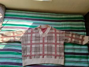 Patterned V-Neck Sweater