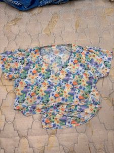 Floral Print Tie Front Top