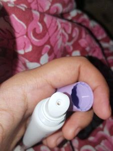 Dot &amp; Key Lipbalm