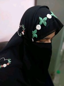 Hand Work Stole, Hijab