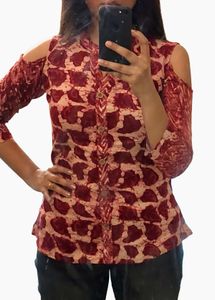Anouk Cold Shoulder Top