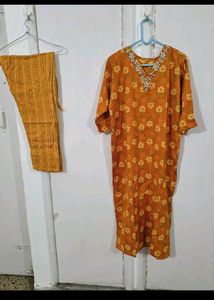 Combo Floral Print Kurti And One Kurta Pant