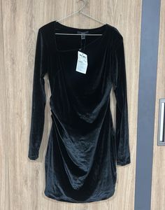 Forever 21 Black Velvet Mini Dress🖤